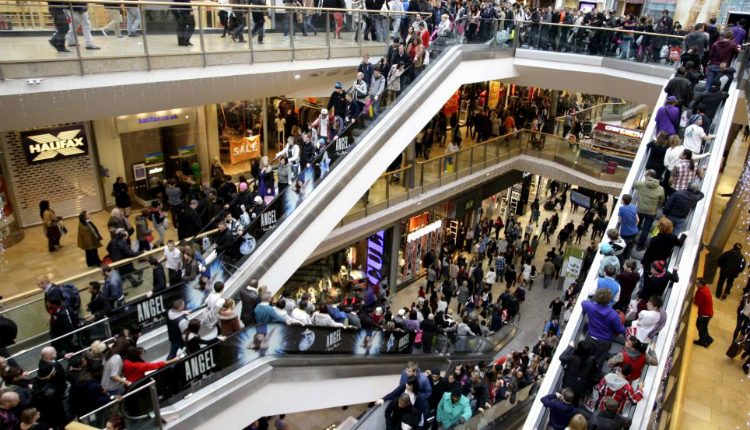3 estratégias para fugir às multidões nos shoppings