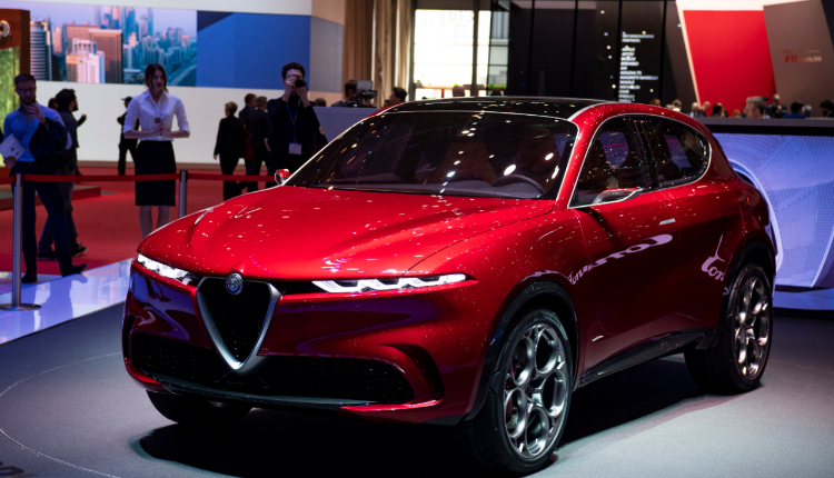 Híbridos recarregáveis da Alfa Romeo chegam em 2021
