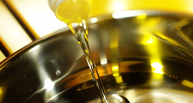 Si tiene la costumbre de reutilizar aceite de cocina, conozca los riesgos que corre.